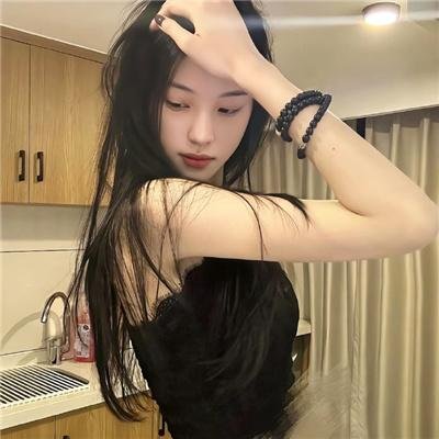 黑色蜂暴