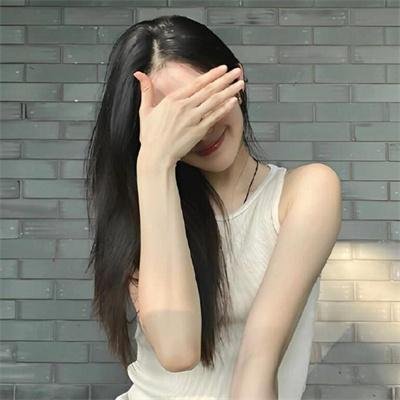 好麻烦,每天都要谈恋爱